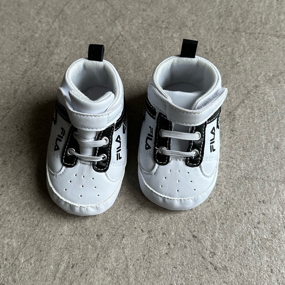 Fila Baby Shoes  |  6-9 months